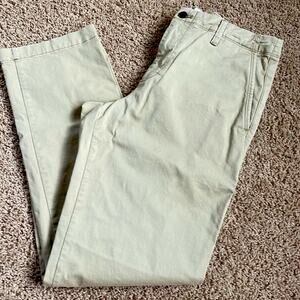 Gap men’s straight flat front khaki pant. 34x32